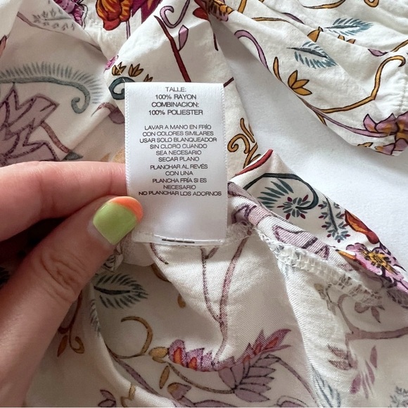 Signature Studio Boho Top Size Small Floral Print Lace Top Focal Point Tie Chest - Picture 6 of 8